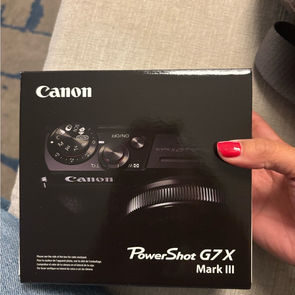 Canon PowerShot G7 X Mark III in Sleek Black